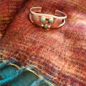 Vintage Navajo Silver Turquoise 3 stone cuff bracelet